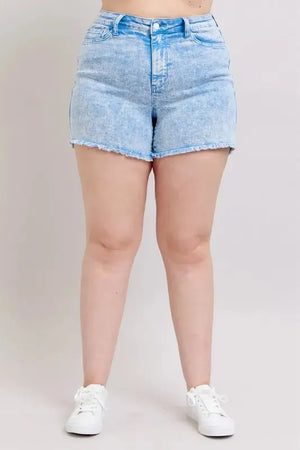 Coastal Cyan Mid-Rise Denim Beach Shorts women outfit ideas