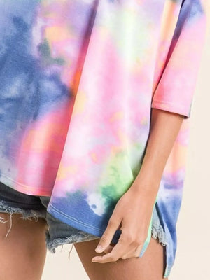 Coastal Tie-Dye Knit Beach Top in Blue & Neon Yellow women outfit ideas
