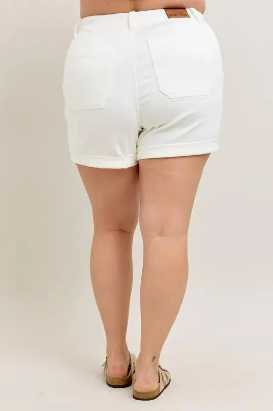 High-Waist Cuffed Denim Beach Shorts in White women outfit ideas