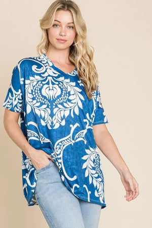 Ocean Breeze Blue Printed Relaxed V-Neck Beach Tunic women outfit ideas
