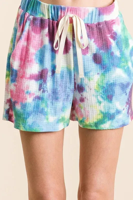Ocean Wave Tie-Dye Cotton Beach Shorts women outfit ideas