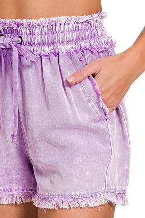 Relaxed Frayed Hem Beach Shorts in Washed Lavender women outfit ideas
