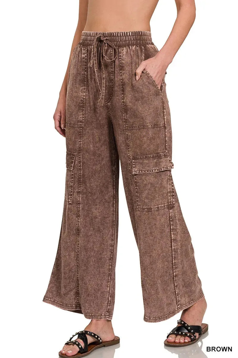 Relaxed Linen Cargo Beach Pants in Earthy Brown women outfit ideas