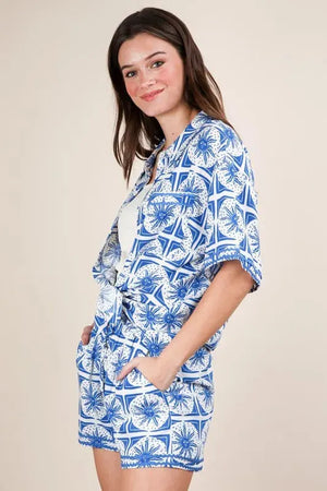Tropical Print Beach Shirt and Shorts Set in Blue women outfit ideas
