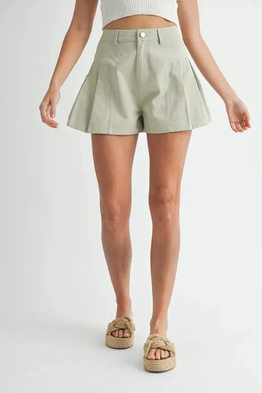 Mabel High-Waist Pleated Beach Shorts in Soft Sage women outfit ideas