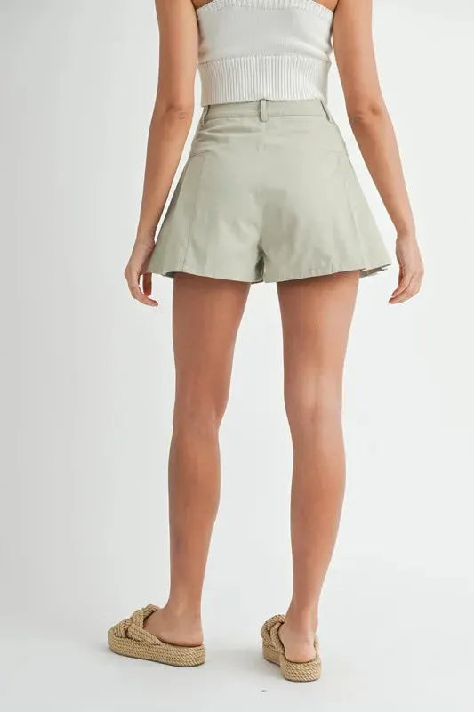 Mabel High-Waist Pleated Beach Shorts in Soft Sage women outfit ideas
