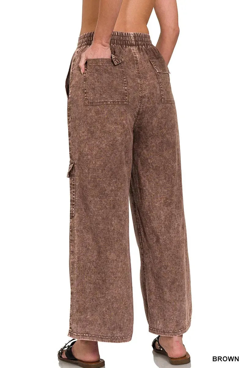 Relaxed Linen Cargo Beach Pants in Earthy Brown women outfit ideas