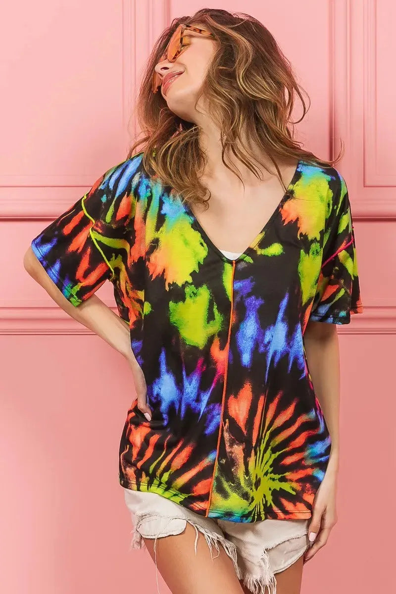 Sunset Tie-Dye Cotton V-Neck Beach Top women outfit ideas