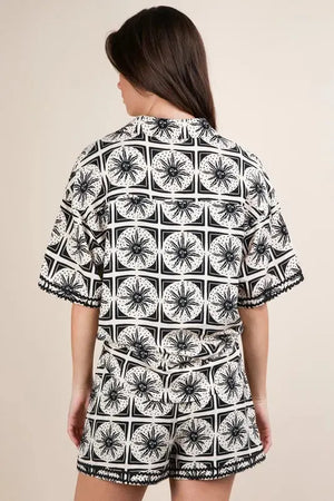 Tropical Print Plus Size Beach Shirt & Shorts Set women outfit ideas
