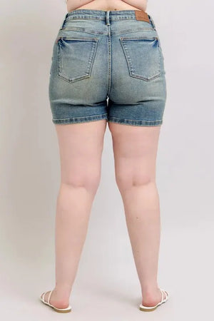 Vintage V-Front Beach Shorts in Medium Wash women outfit ideas