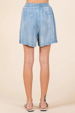 Washed Chambray Drawstring Beach Shorts in Light Denim women outfit ideas